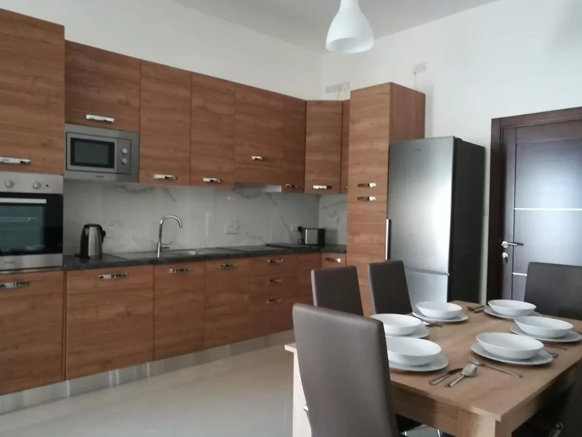 Apartment The Premier Suite - Fully Airconditioned - Ample Parking Naxxar